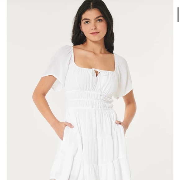 Hollister Dress in color white size medium - Picture 8 of 8